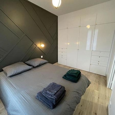 Appartement Cosy Proche Rer Et Centre Ville Льо Плеси-Робенсон Екстериор снимка