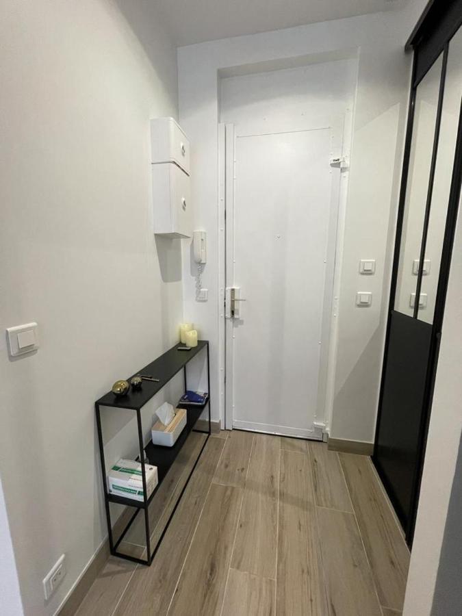 Appartement Cosy Proche Rer Et Centre Ville Льо Плеси-Робенсон Екстериор снимка